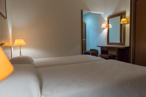 Imagen de la habitación del Hotel Villafatima. Foto 7