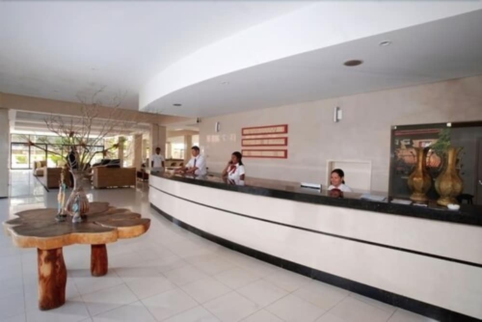 Imagen de los interiores del Hotel Village Barra. Foto 12