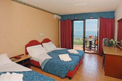 Imagen de la habitación del Hotel Village Bazzanega. Foto 3