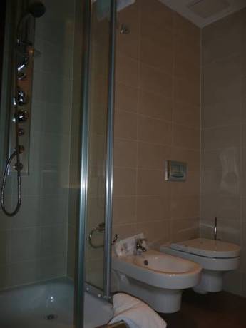 Imagen de la habitación del Hotel Village Bazzanega. Foto 7