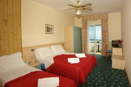 Imagen de la habitación del Hotel Village Bazzanega. Foto 11