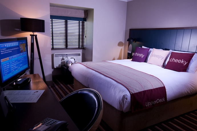 Imagen de la habitación del Hotel Village Blackpool. Foto 8