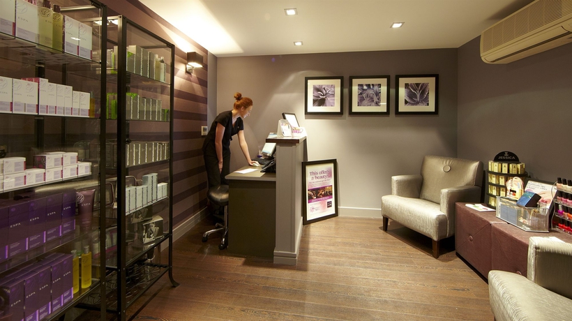 Imagen de los interiores del Hotel Village Blackpool. Foto 12