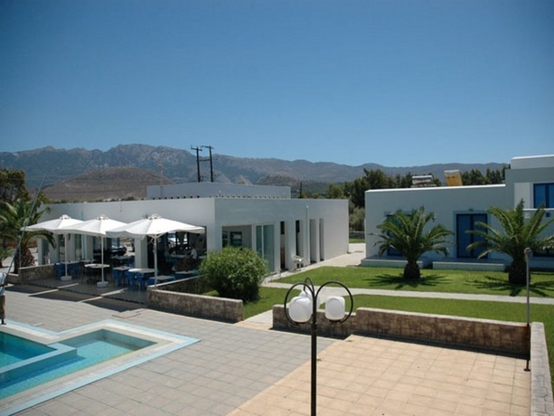 Imagen general del Hotel Village Bouradanis. Foto 7