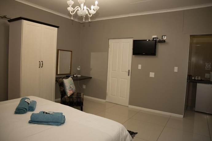 Imagen de la habitación del Hotel Village Boutique, Otjiwarongo. Foto 6