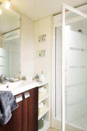 Imagen general del Hotel Village Camping La Roseraie. Foto 26