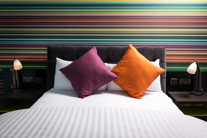 Imagen de la habitación del Hotel Village Cardiff. Foto 4