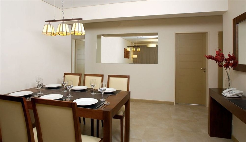 Imagen de la habitación del Hotel Village Condo. Foto 10