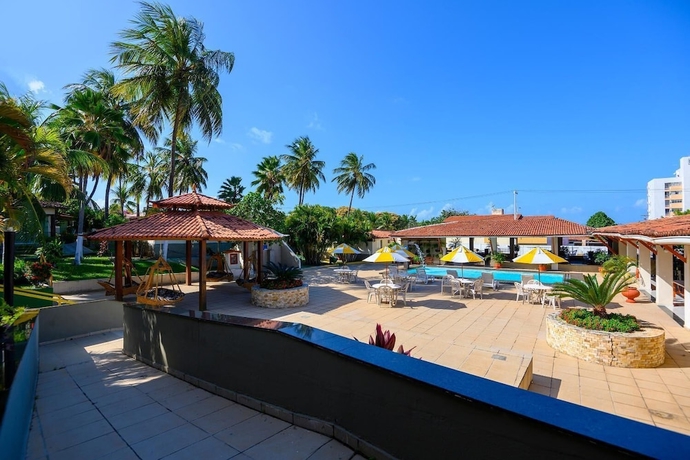 Imagen de la piscina del Hotel Village Do Sol. Foto 15