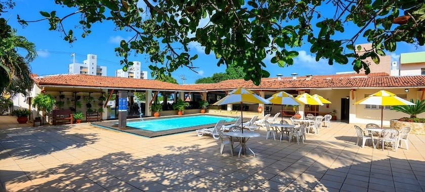 Imagen de la piscina del Hotel Village Do Sol. Foto 16