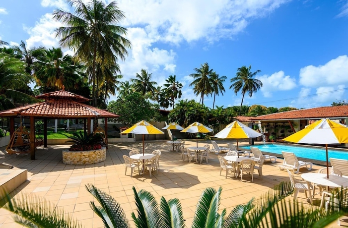 Imagen de la piscina del Hotel Village Do Sol. Foto 17