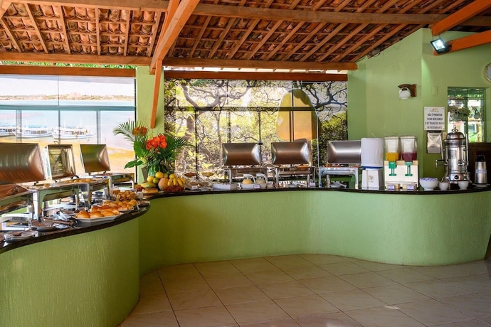 Imagen del bar/restaurante del Hotel Village Do Sol. Foto 4