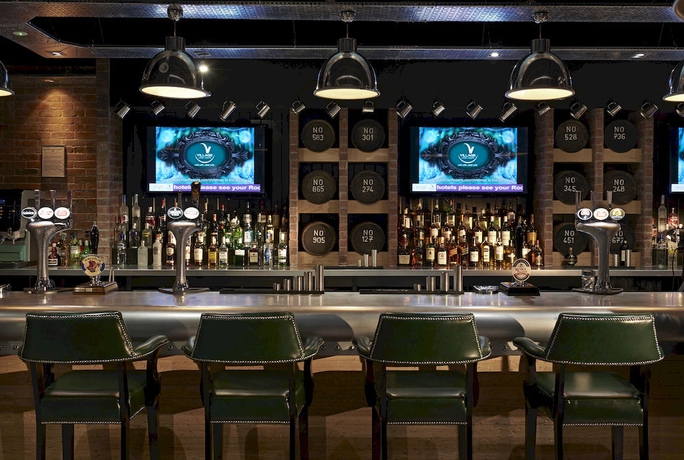 Imagen del bar/restaurante del Hotel Village Edinburgh. Foto 5