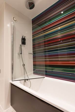 Imagen de la habitación del Hotel Village Farnborough. Foto 8
