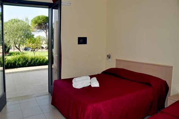 Imagen general del Hotel Village Gabriella. Foto 3