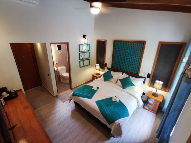 Imagen de la habitación del Hotel Village Hideaways and Spas. Foto 15