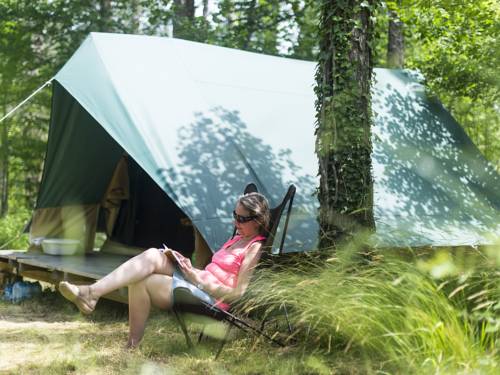 Imagen de la habitación del Hotel Village Huttopia Lanmary. Foto 14