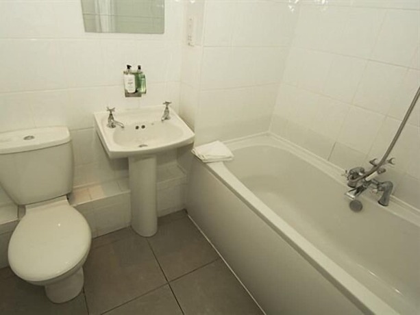 Imagen general del Hotel Village Inn, Arrochar. Foto 1