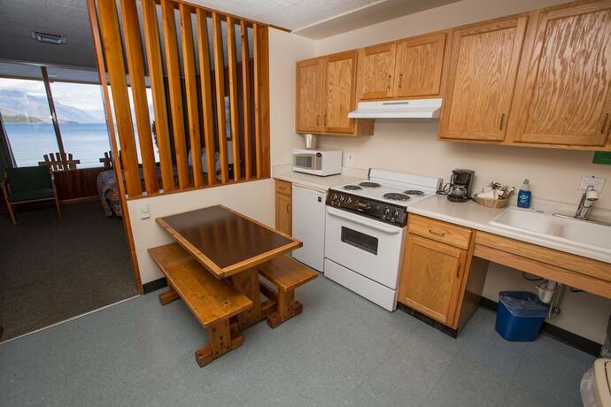 Imagen general del Hotel Village Inn At Apgar - Inside the Park. Foto 5