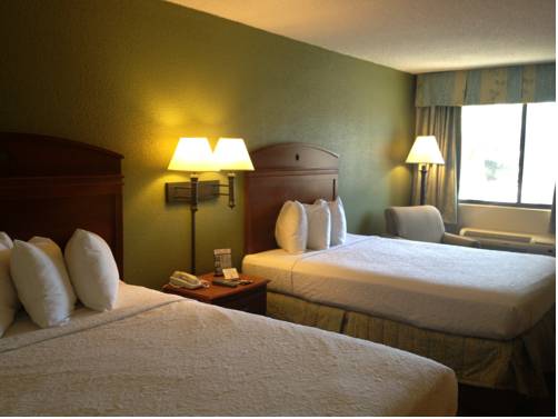 Imagen de la habitación del Hotel Village Inn Destin. Foto 4