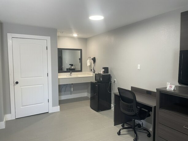 Imagen general del Hotel Village Inn Motel. Foto 5