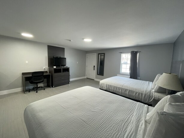 Imagen general del Hotel Village Inn Motel. Foto 10