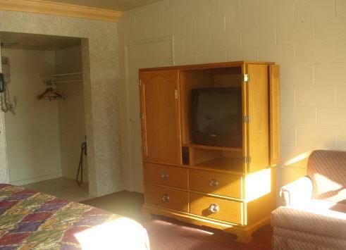 Imagen de la habitación del Hotel Village Inn, Tulare. Foto 5