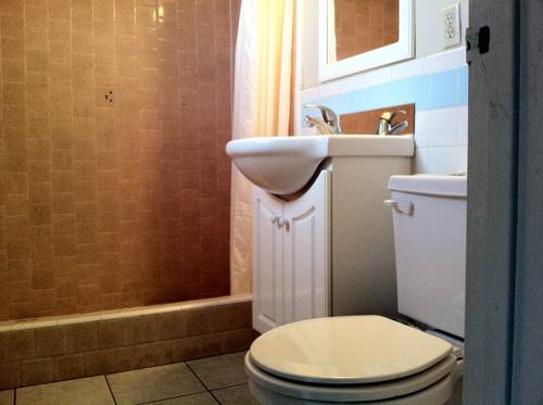 Imagen de la habitación del Hotel Village Inn, Tulare. Foto 7