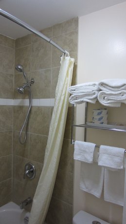 Imagen de la habitación del Hotel Village Inn and Suites, Greater Sudbury. Foto 4