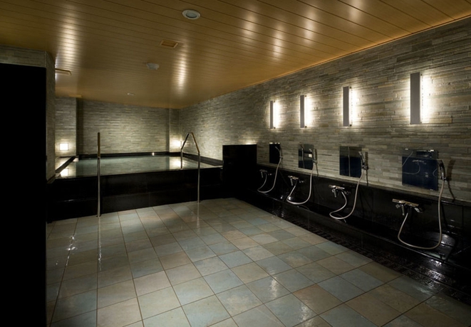 Imagen de la piscina del Hotel Village Kyoto. Foto 7