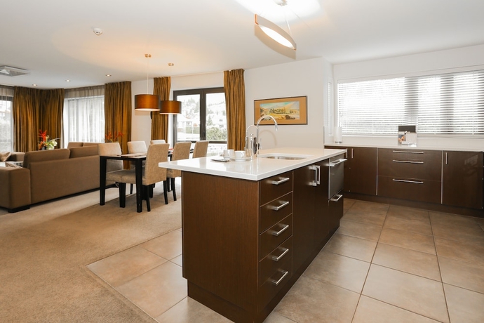 Imagen de la habitación del Hotel Village Lake Apartments. Foto 16
