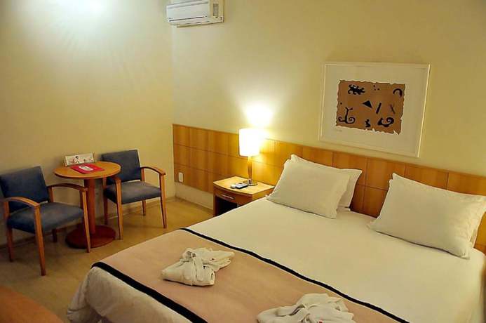 Imagen de la habitación del Hotel Village Le Canton. Foto 6