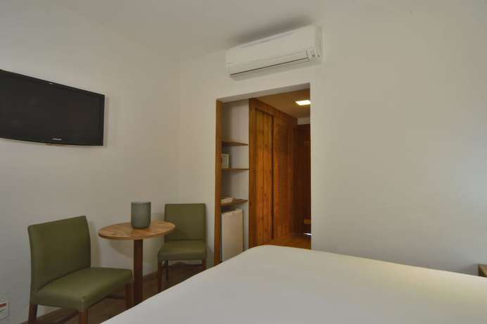 Imagen de la habitación del Hotel Village Le Canton. Foto 10
