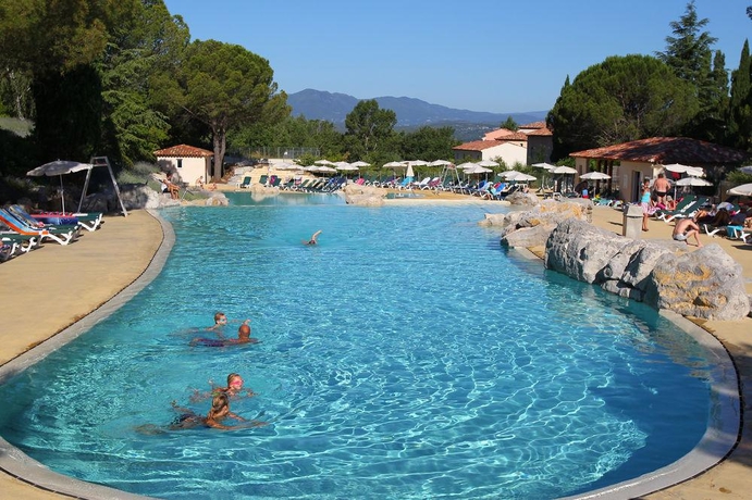 Imagen general del Hotel Village Le Rouret Pierre and Vacances. Foto 8