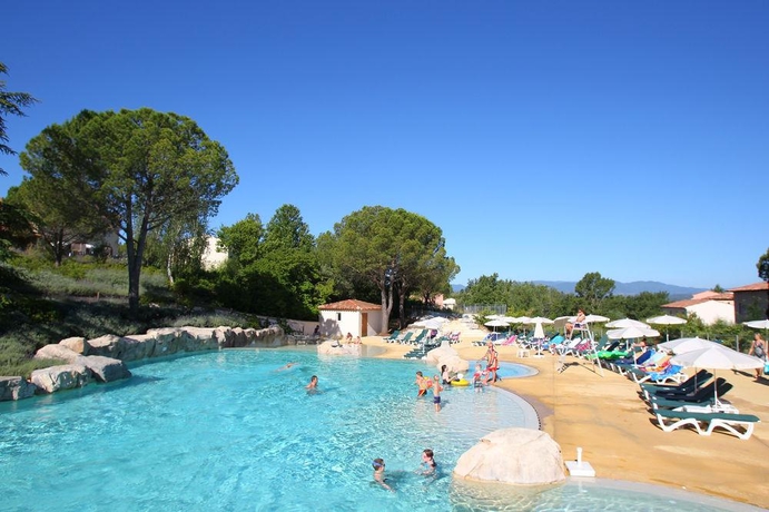 Imagen general del Hotel Village Le Rouret Pierre and Vacances. Foto 10