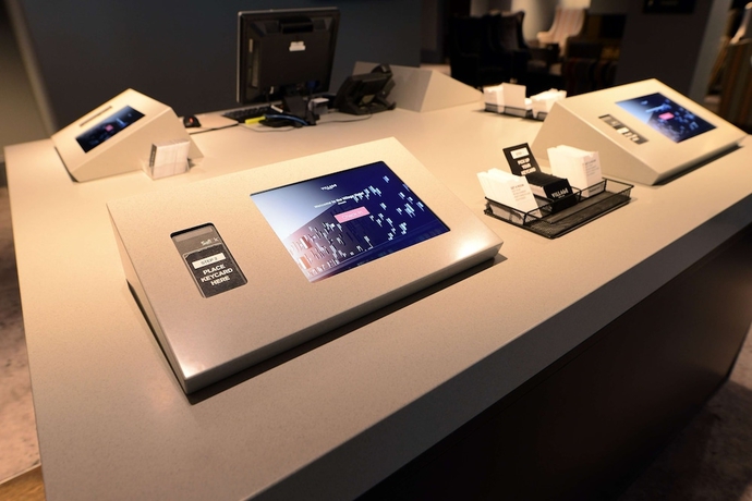 Imagen de los interiores del Hotel Village Liverpool. Foto 13