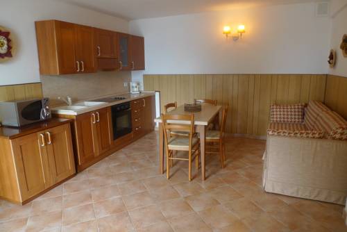 Imagen de la habitación del Hotel Village Lucia. Foto 2