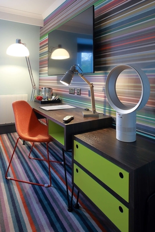 Imagen de la habitación del Hotel Village Manchester Cheadle. Foto 11