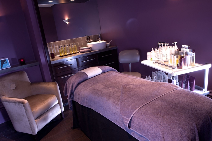 Imagen de los interiores del Hotel Village Manchester Hyde. Foto 15