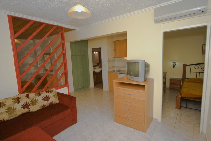 Imagen general del Hotel Village Mare. Foto 4