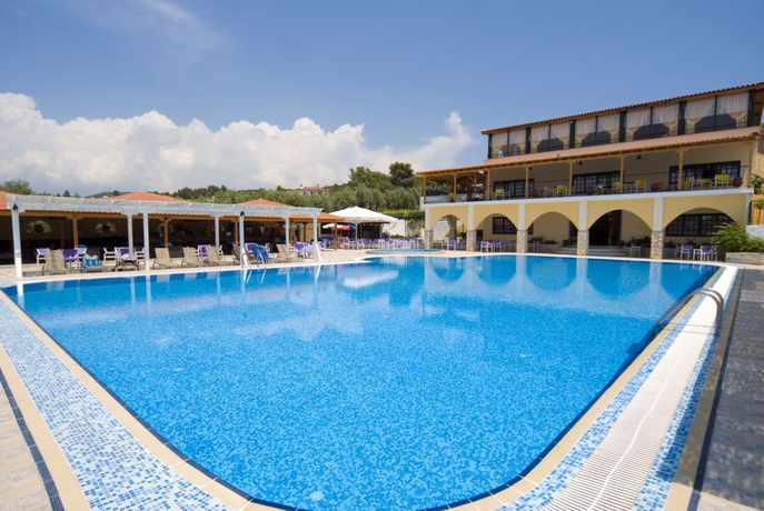 Imagen general del Hotel Village Mare. Foto 10