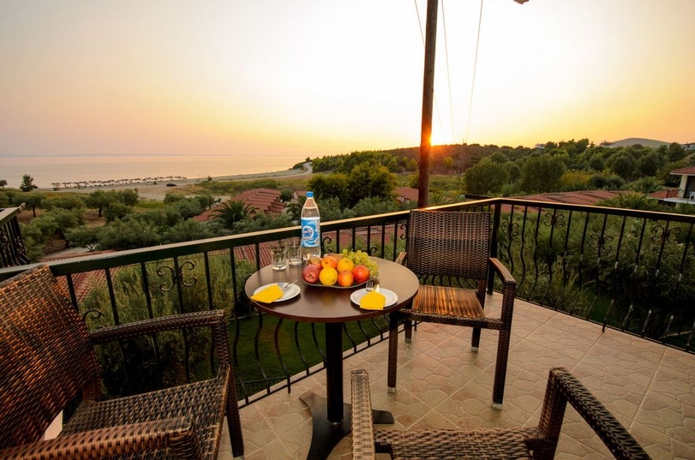 Imagen general del Hotel Village Mare. Foto 12