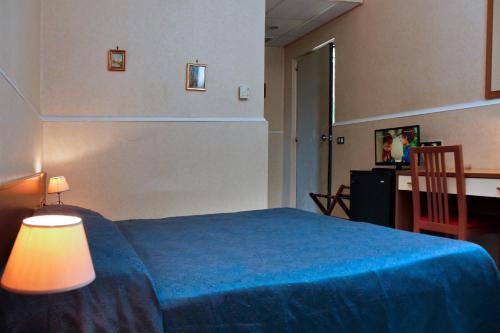Imagen de la habitación del Hotel Village Marina, Laura. Foto 8