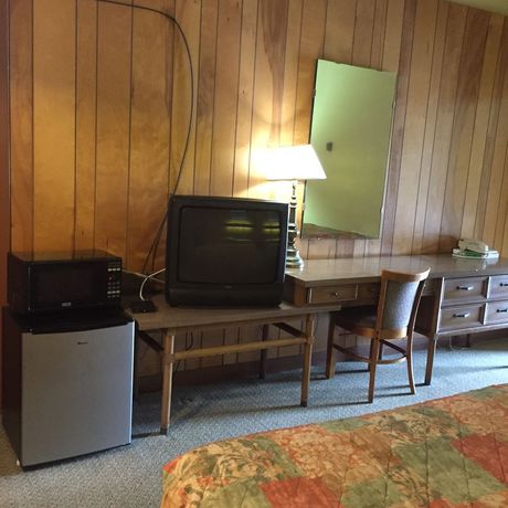 Imagen de los exteriores del Hotel Village Motor Lodge. Foto 12