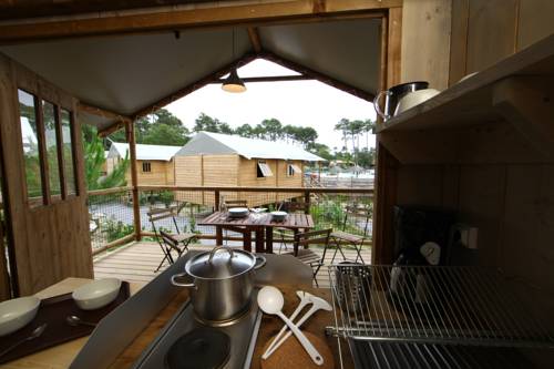 Imagen de la habitación del Hotel Village Natur&eacute;o. Foto 3