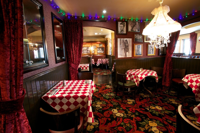 Imagen del bar/restaurante del Hotel Village Newcastle. Foto 7