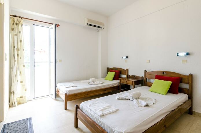 Imagen general del Hotel Village Oasis - Annex. Foto 4