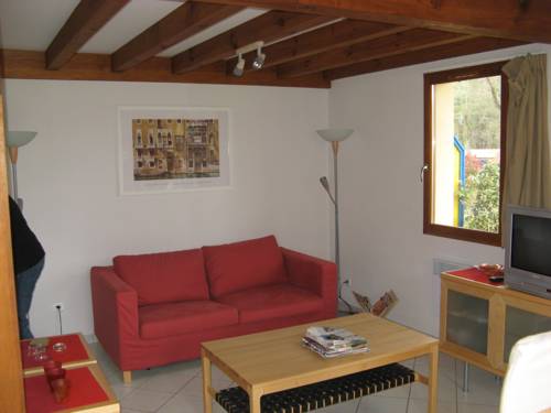Imagen de la habitación del Hotel Village Océlandes. Foto 5