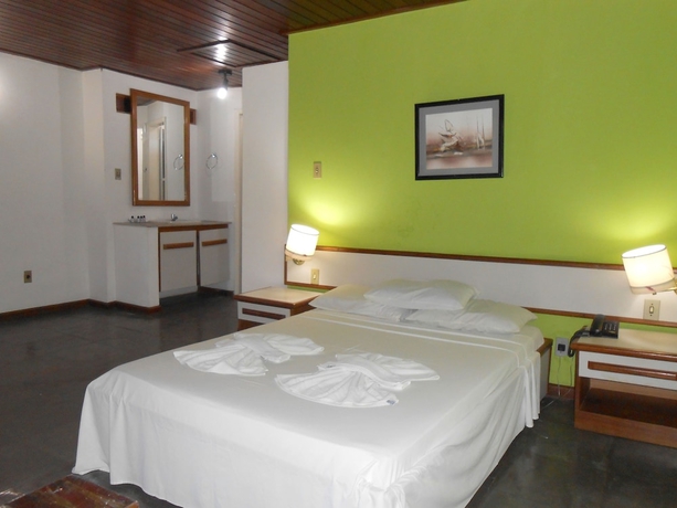 Imagen de la habitación del Hotel Village Para&iacute;so Tropical. Foto 5