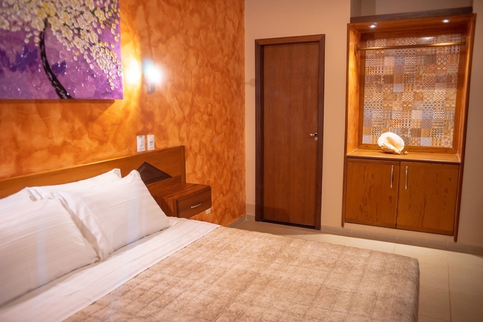 Imagen de la habitación del Hotel Village Para&iacute;so Tropical. Foto 13